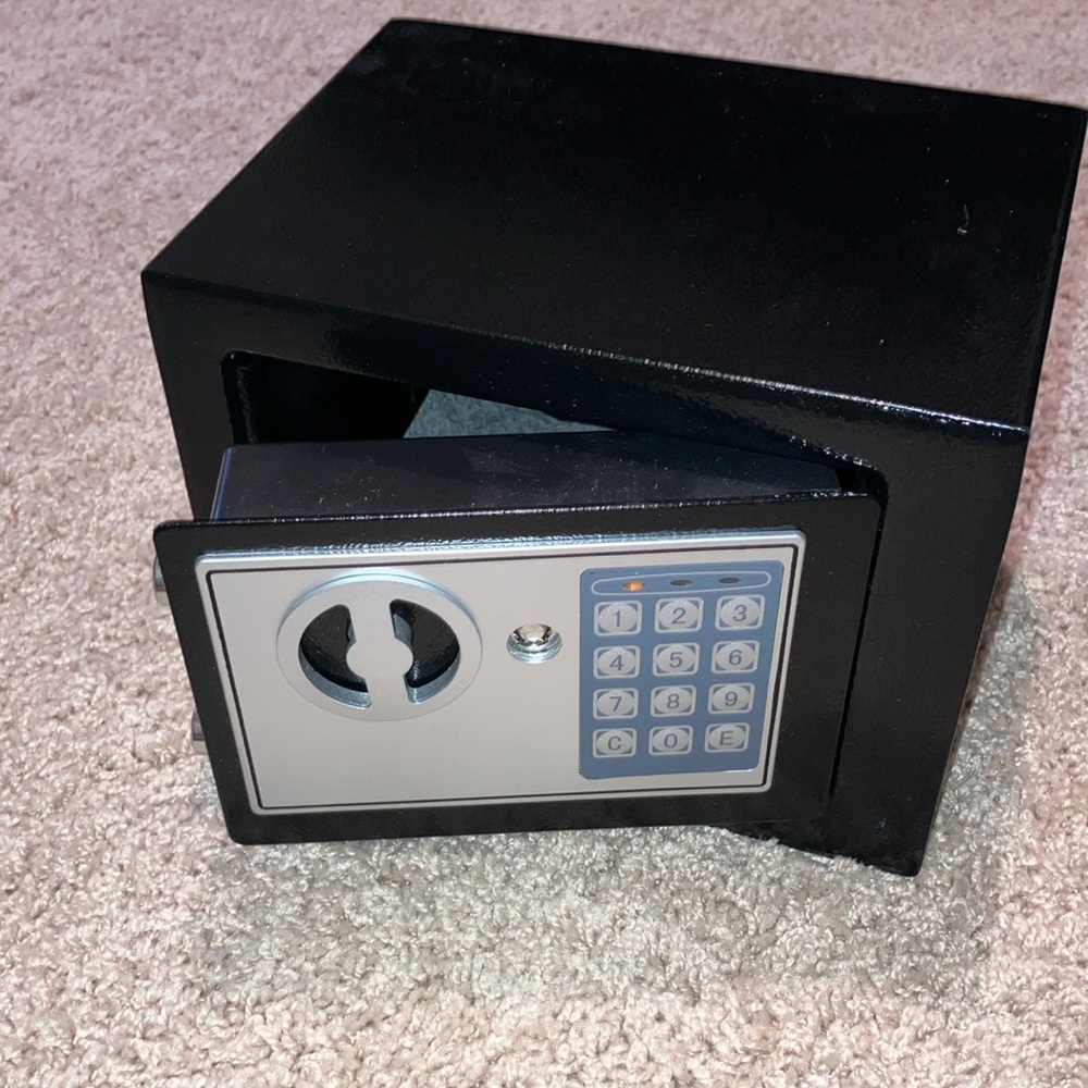 Compact Black Electronic Safe with Keypad